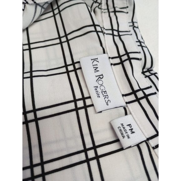 KIM ROGERS White Geometric Lightweight Blouse with Pockets Size PM NEW WITH TAG - Picture 2 of 3